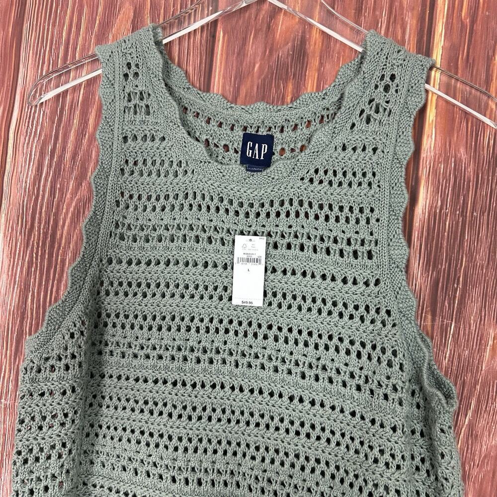 GAP Women's Crochet Knit Sleeveless Tank Top Sage Green Size Large L NWT - Picture 3 of 6